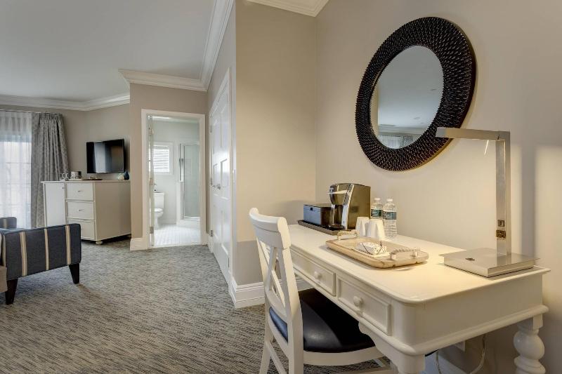 Renaissance Golf Resort - The Inn At Bay Harbor image