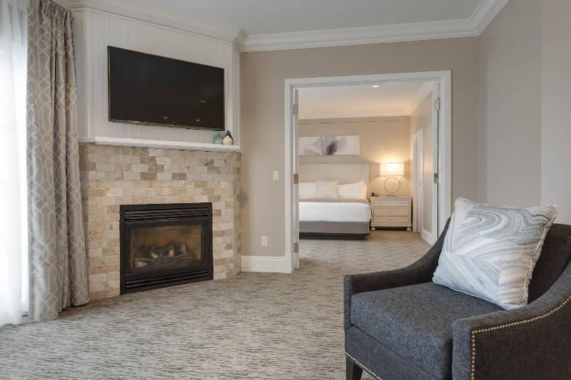 Renaissance Golf Resort - The Inn At Bay Harbor image