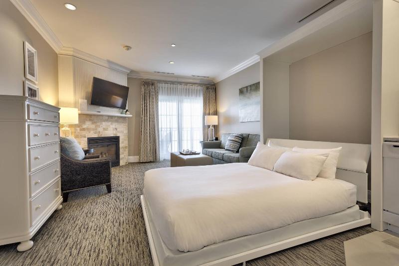Renaissance Golf Resort - The Inn At Bay Harbor image