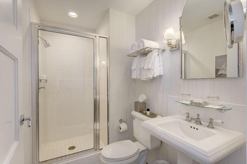 Renaissance Golf Resort - The Inn At Bay Harbor image