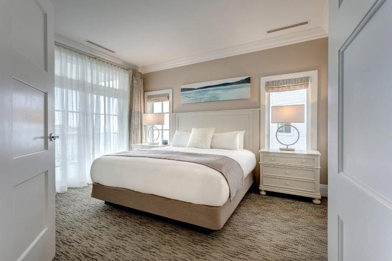 Renaissance Golf Resort - The Inn At Bay Harbor image