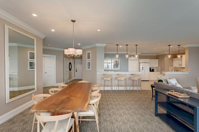 Renaissance Golf Resort - The Inn At Bay Harbor image