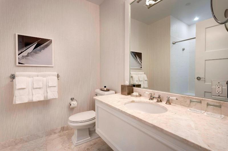Renaissance Golf Resort - The Inn At Bay Harbor image