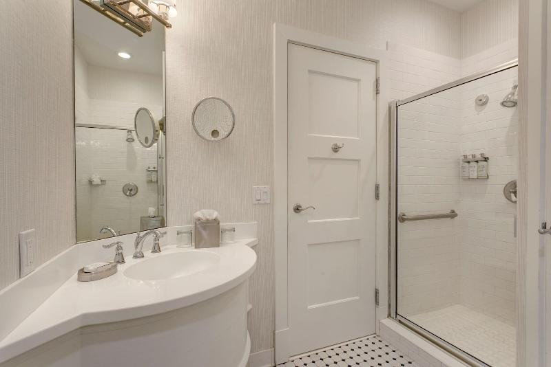 Renaissance Golf Resort - The Inn At Bay Harbor image