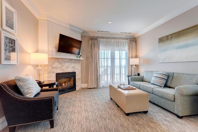 Renaissance Golf Resort - The Inn At Bay Harbor image