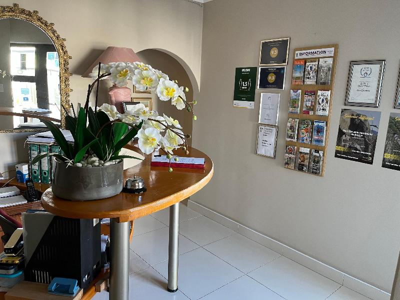 Le Blue Guesthouse