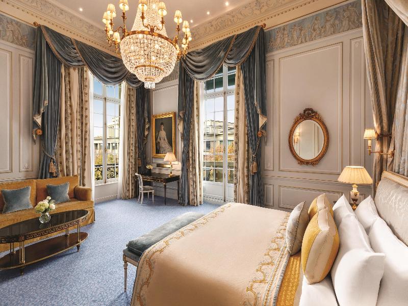 Shangri-La Hotel Paris image