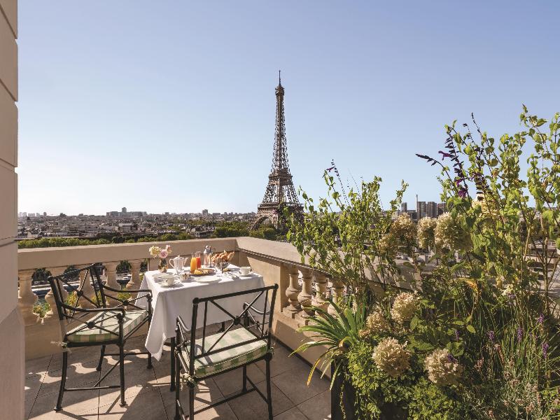 Shangri-La Hotel Paris image