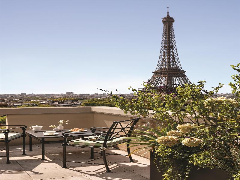 Shangri-La Hotel Paris image