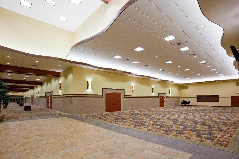 Holiday Inn Stevens Point - Convention Ctr image