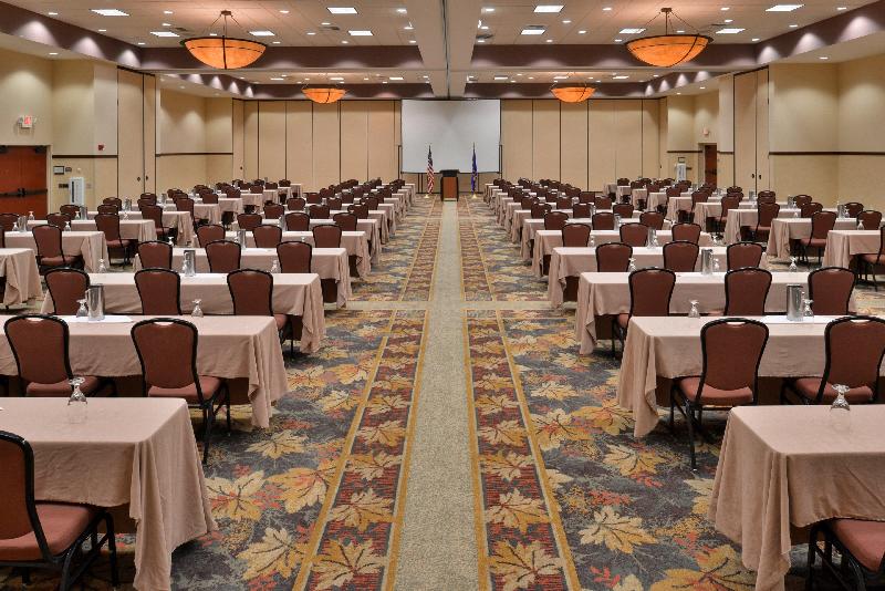 Holiday Inn Stevens Point - Convention Ctr image