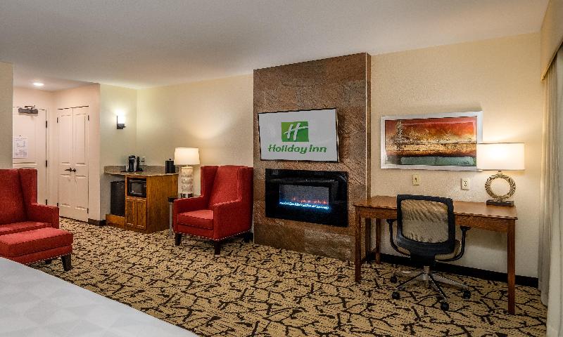 Holiday Inn Stevens Point - Convention Ctr image
