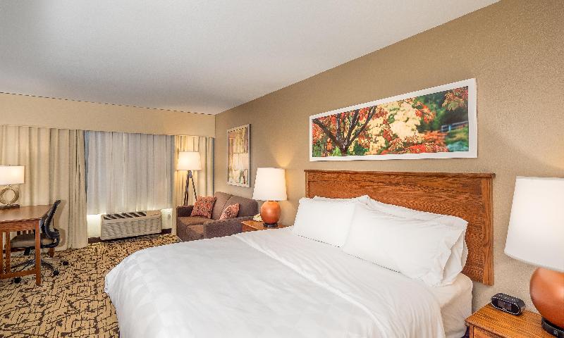 Holiday Inn Stevens Point - Convention Ctr image