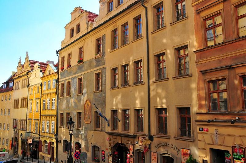 Thunovska 19 image