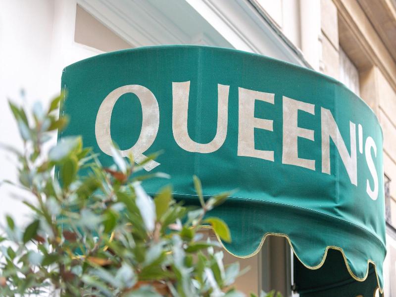 Queens Hotel image