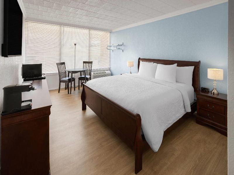 Tesla Biohealing Wellness Hotel & Resort Ramada image