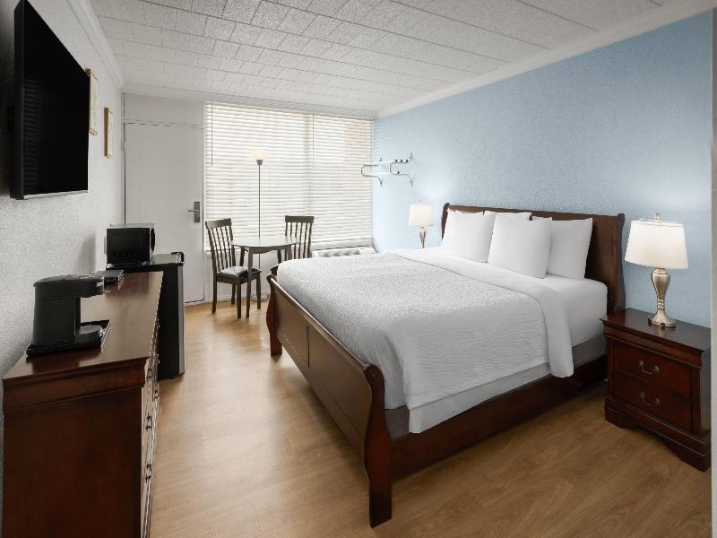 Tesla Biohealing Wellness Hotel & Resort Ramada image