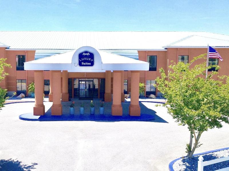 Luxury Suites Pensacola