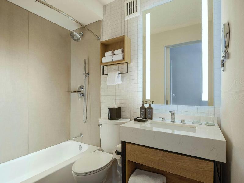 Sheraton Philadelphia University City image