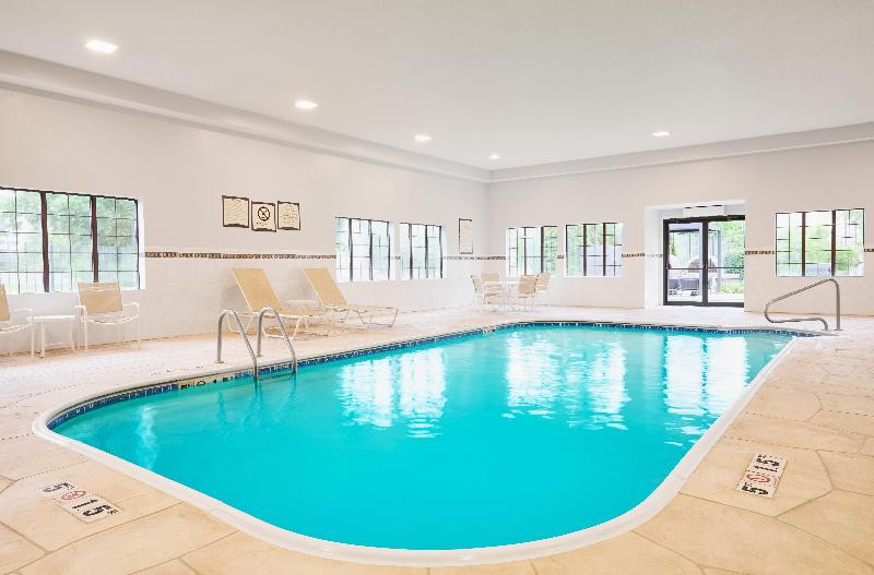 Staybridge Suites Peoria-Downtown image