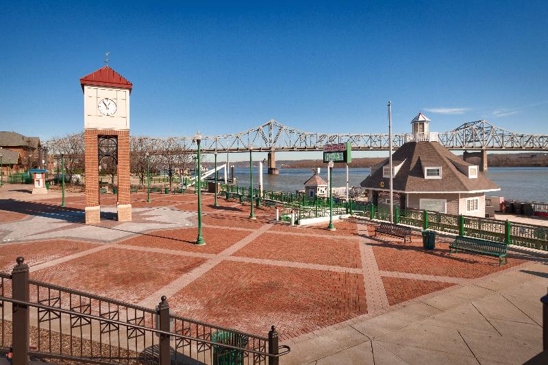 Staybridge Suites Peoria-Downtown image