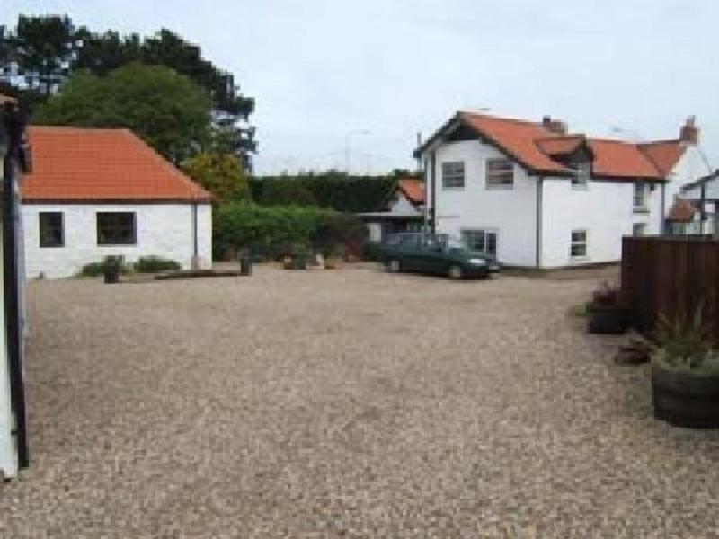 North End Farm Country Guest House image