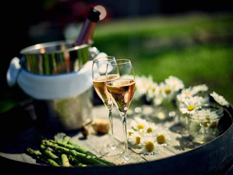 Auberge & Spa West Brome image