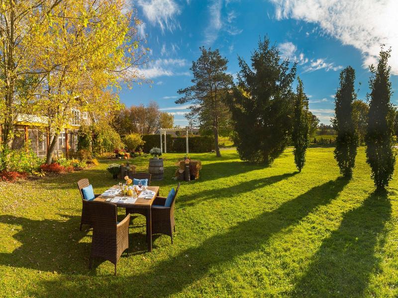 Auberge & Spa West Brome image