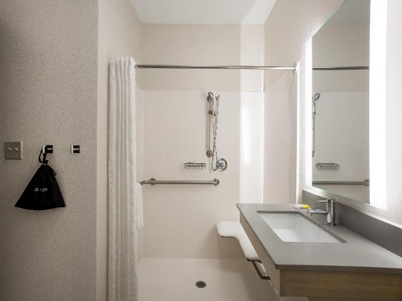 Candlewood Suites Apex Raleigh Area image