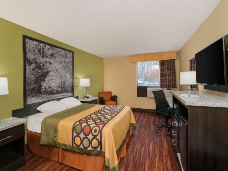 Super 8 By Wyndham Raleigh North East image