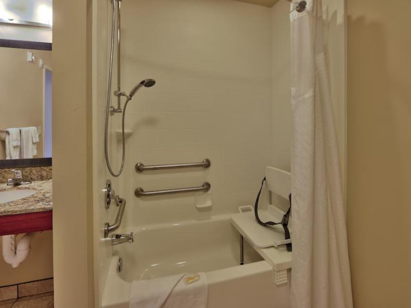 Holiday Inn Roswell image