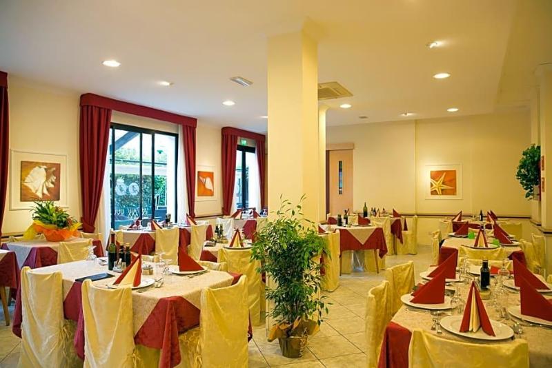 Albergo Vittoria image