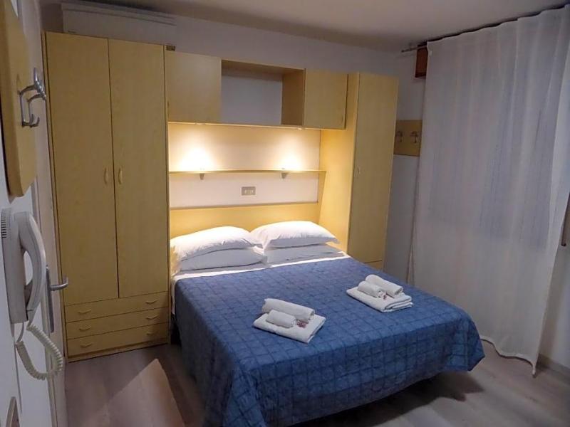 Albergo Vittoria image