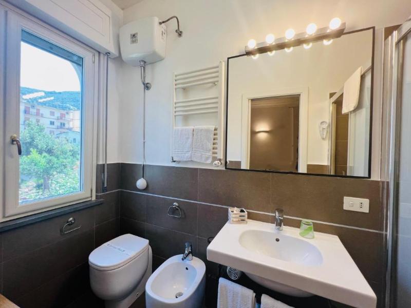 Villa Sorrento Resort image