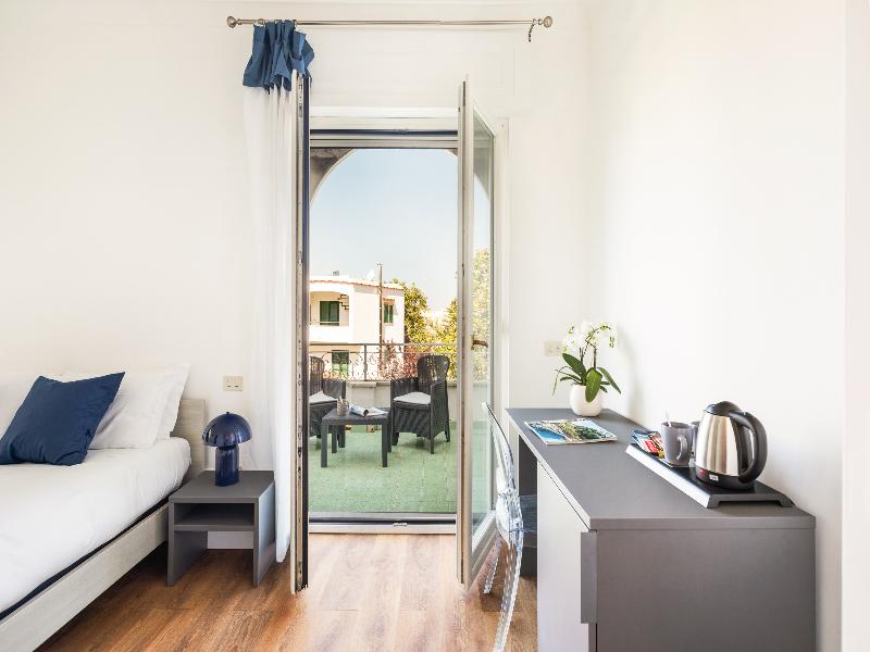Villa Sorrento Resort image