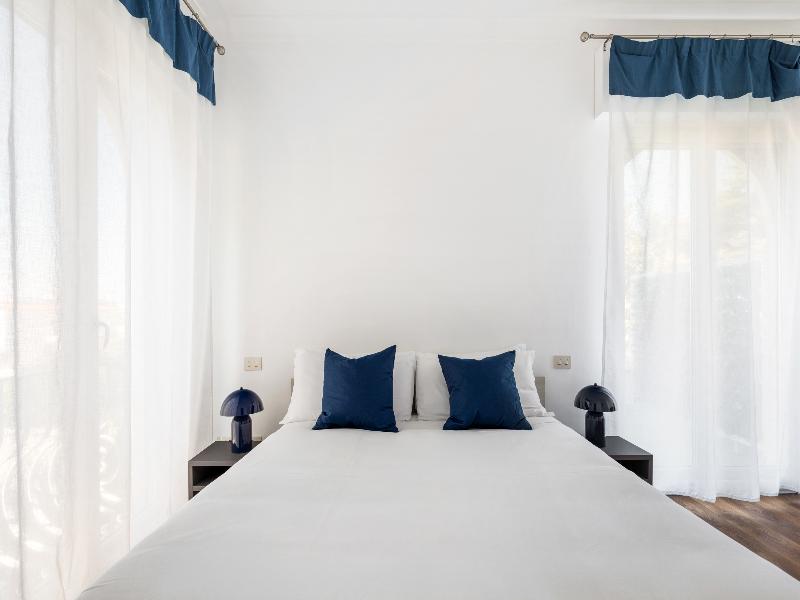 Villa Sorrento Resort image