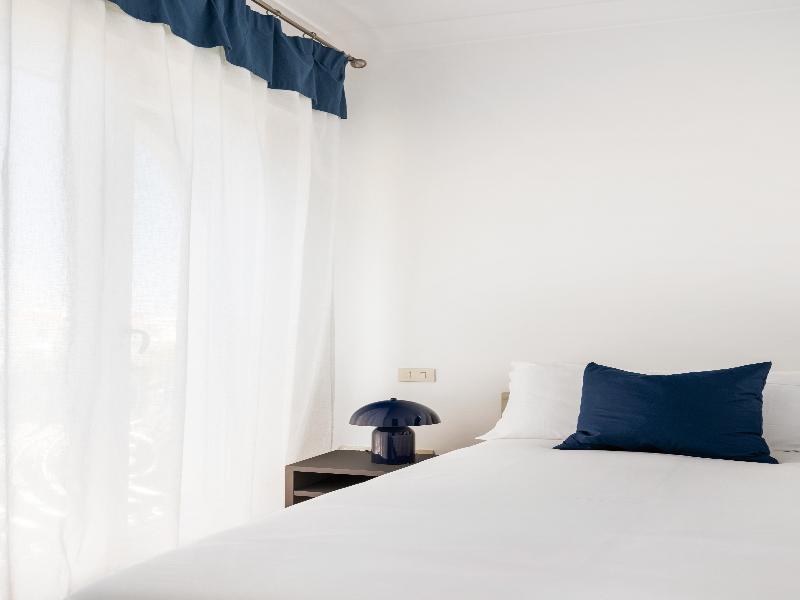 Villa Sorrento Resort image