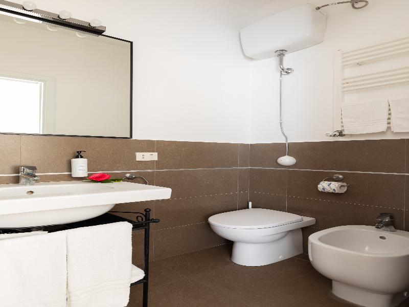 Villa Sorrento Resort image