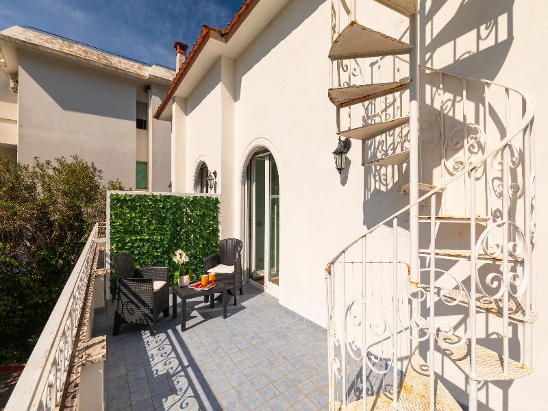 Villa Sorrento Resort image
