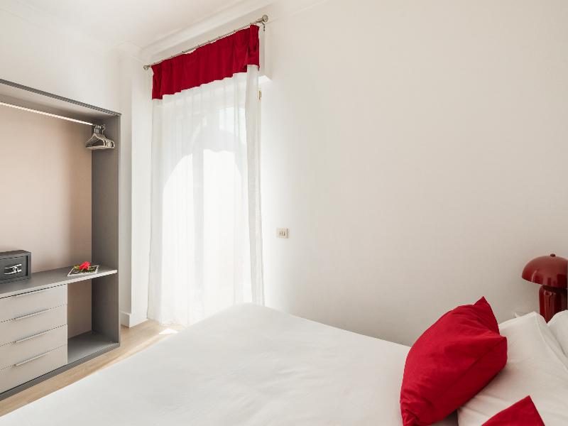 Villa Sorrento Resort image