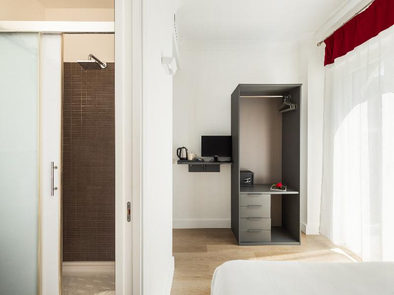 Villa Sorrento Resort image
