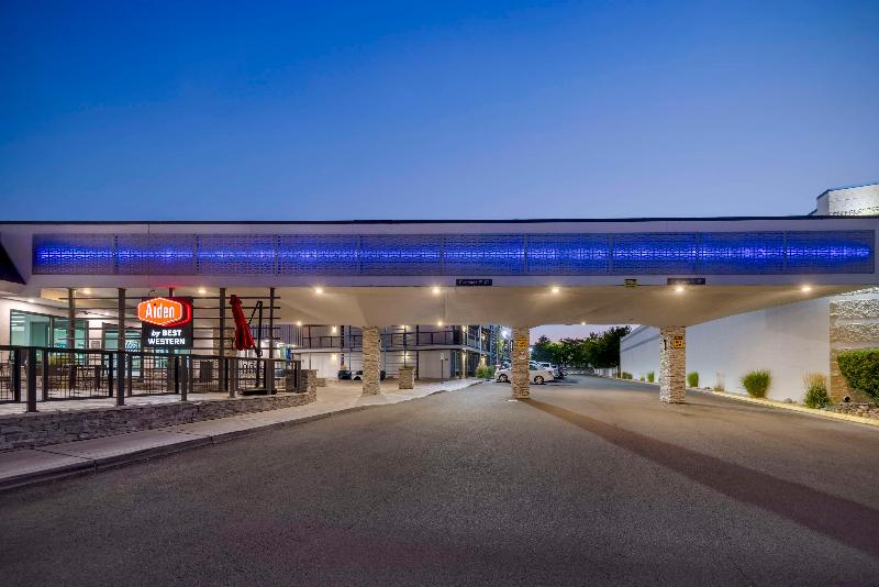 Aiden by Best Western South Reno photo 4