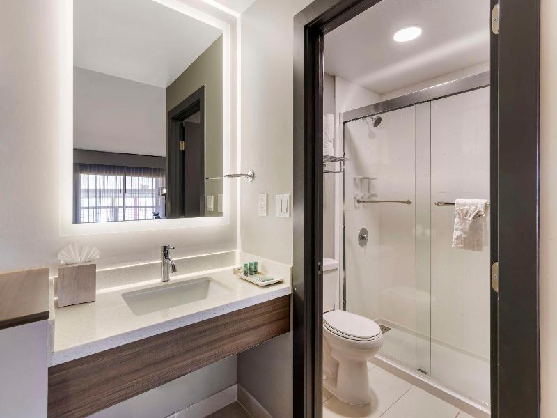 Aiden by Best Western South Reno image
