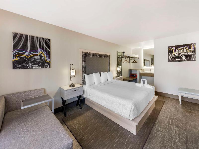 Aiden by Best Western South Reno image