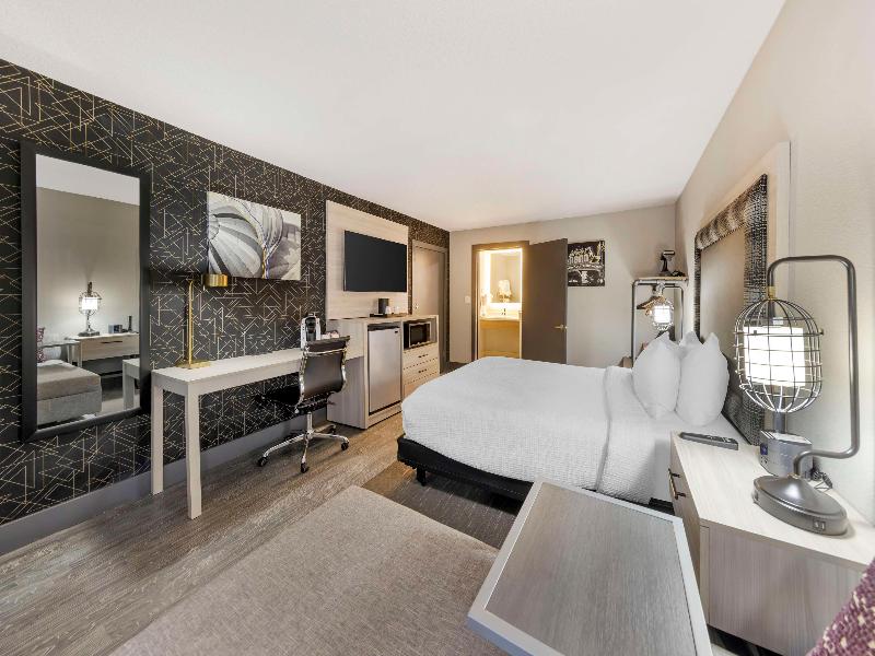 Aiden by Best Western South Reno image