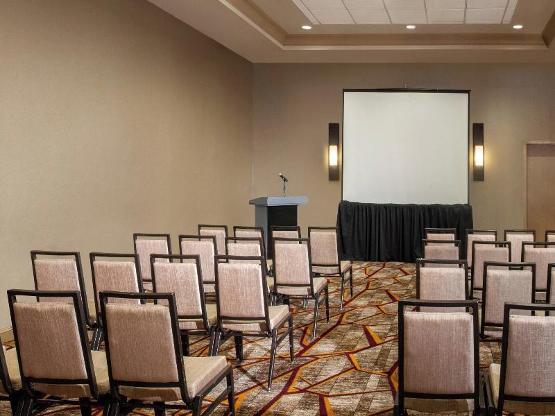 Marriott At Research Triangle Park image