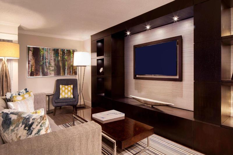 Marriott At Research Triangle Park image