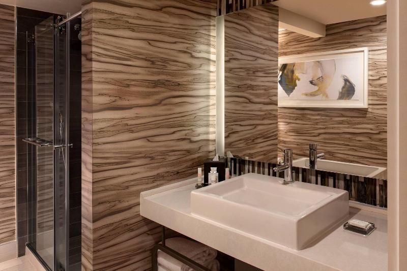 Marriott At Research Triangle Park image