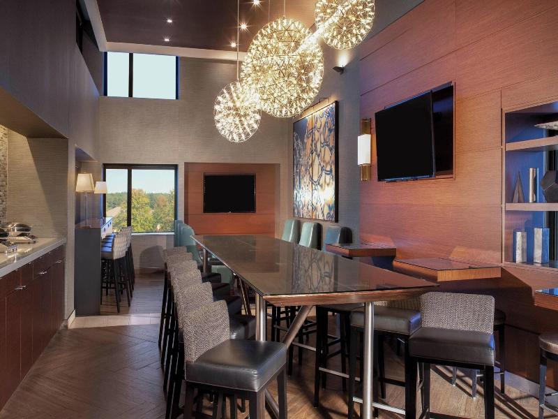 Marriott At Research Triangle Park image