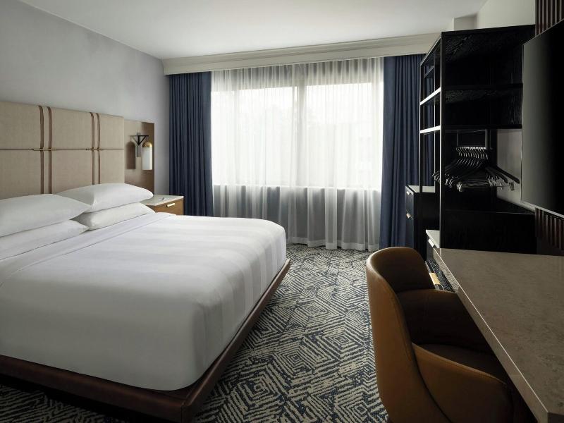 Marriott At Research Triangle Park image